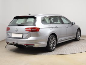 Volkswagen Passat - 2019