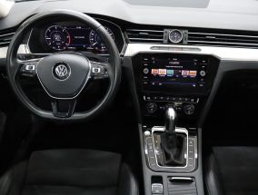 Volkswagen Passat - 2019