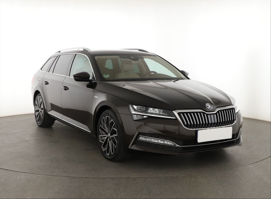 Skoda Superb - 2019