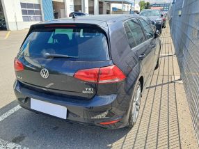 Volkswagen Golf - 2016