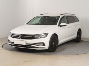 Volkswagen Passat - 2019