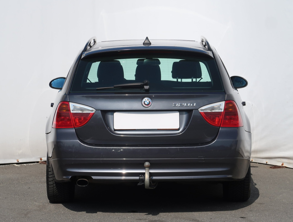 BMW 3