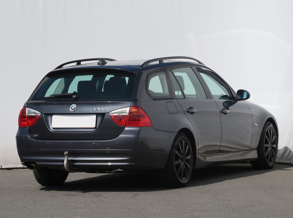 BMW 3