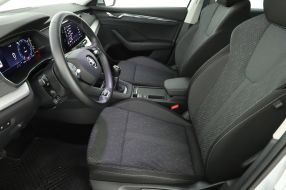 Škoda Octavia - 2023