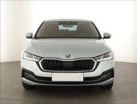 Škoda Octavia - 2023