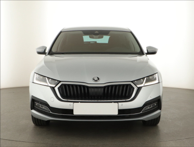 Škoda Octavia - 2023