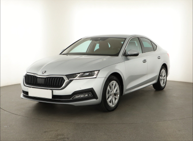 Škoda Octavia - 2023