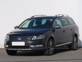 Volkswagen Passat - 2012