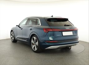 Audi e-tron - 2019