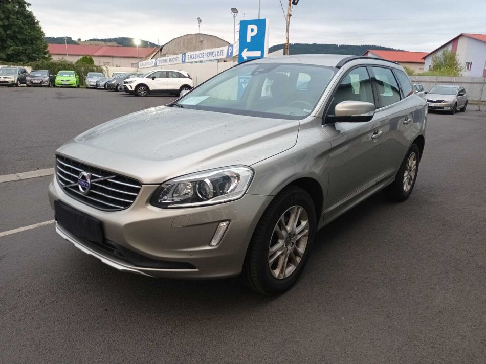 Volvo XC60 - 2015