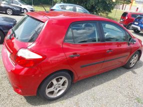 Toyota Auris - 2011