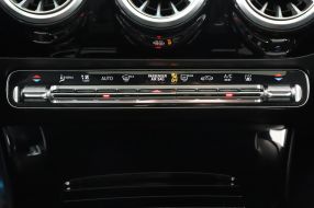 Mercedes-Benz CLA - 2020