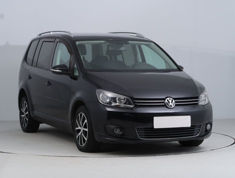 Volkswagen Touran - 2011