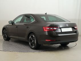 Skoda Superb - 2015