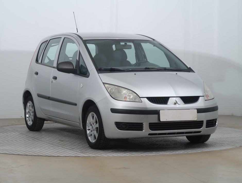 Mitsubishi Colt - 2008