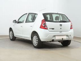 Dacia Sandero - 2011