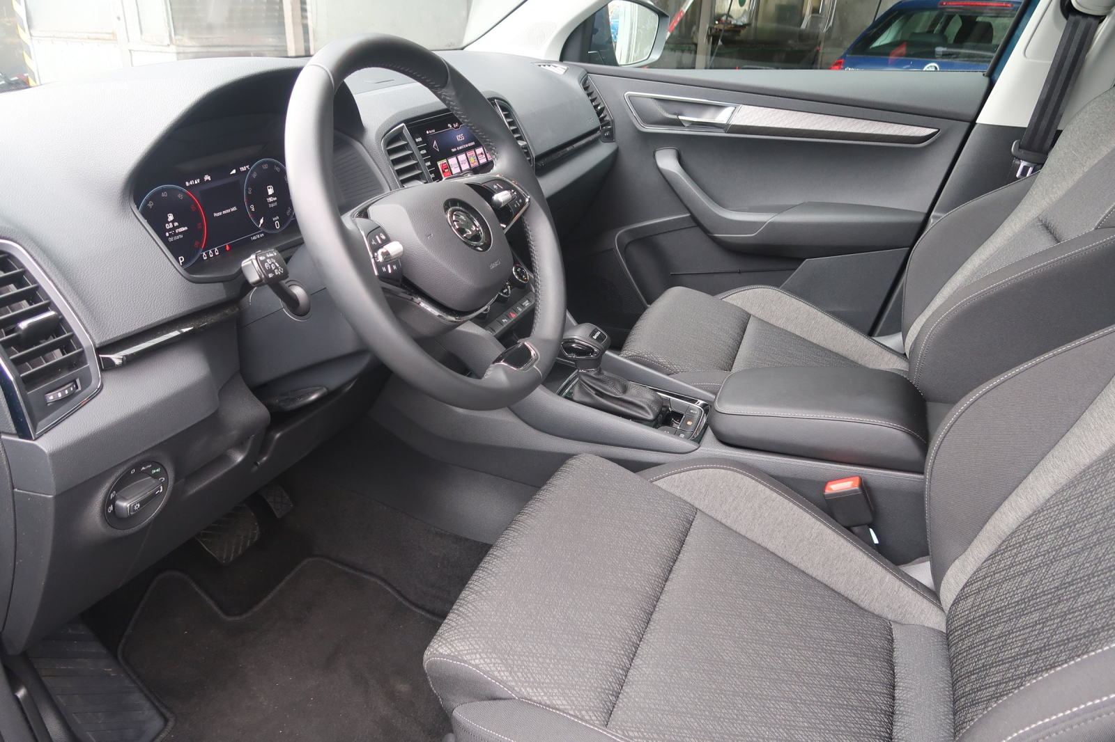 Škoda Karoq - 2023