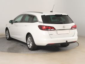 Opel Astra - 2020