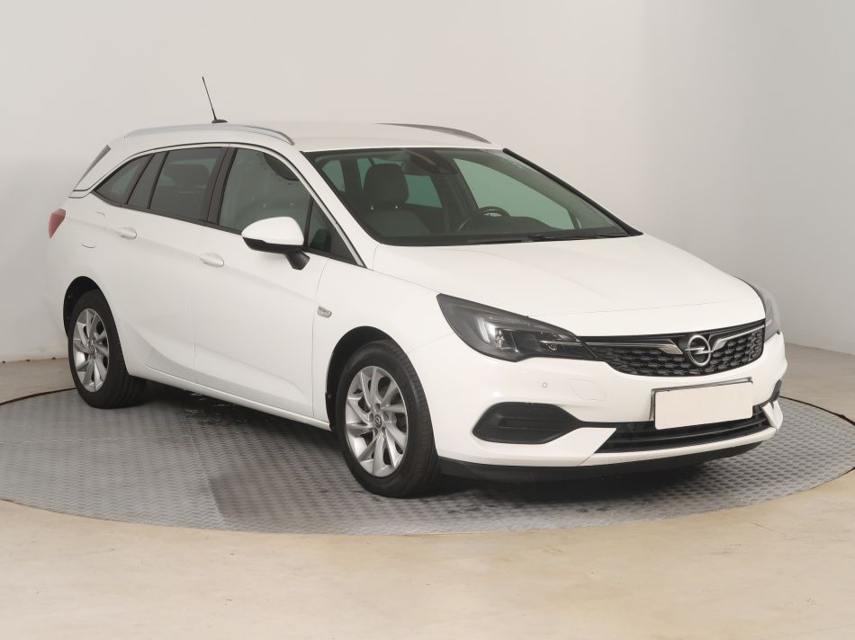 Opel Astra - 2020