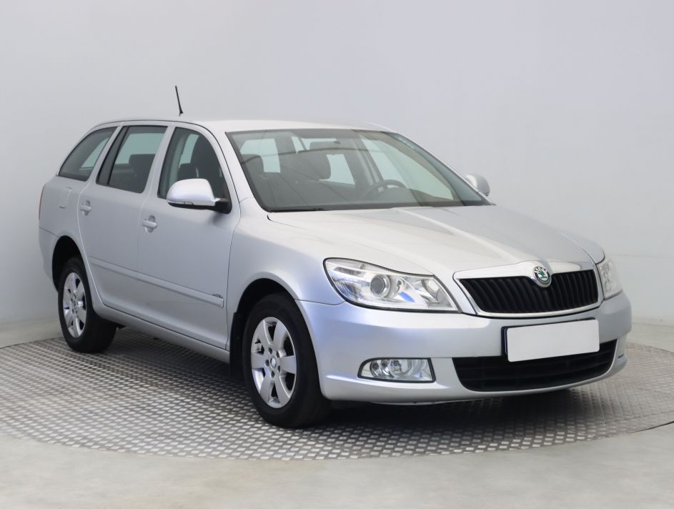 Skoda Octavia - 2011