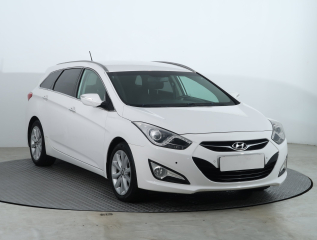 Hyundai i40, 2013