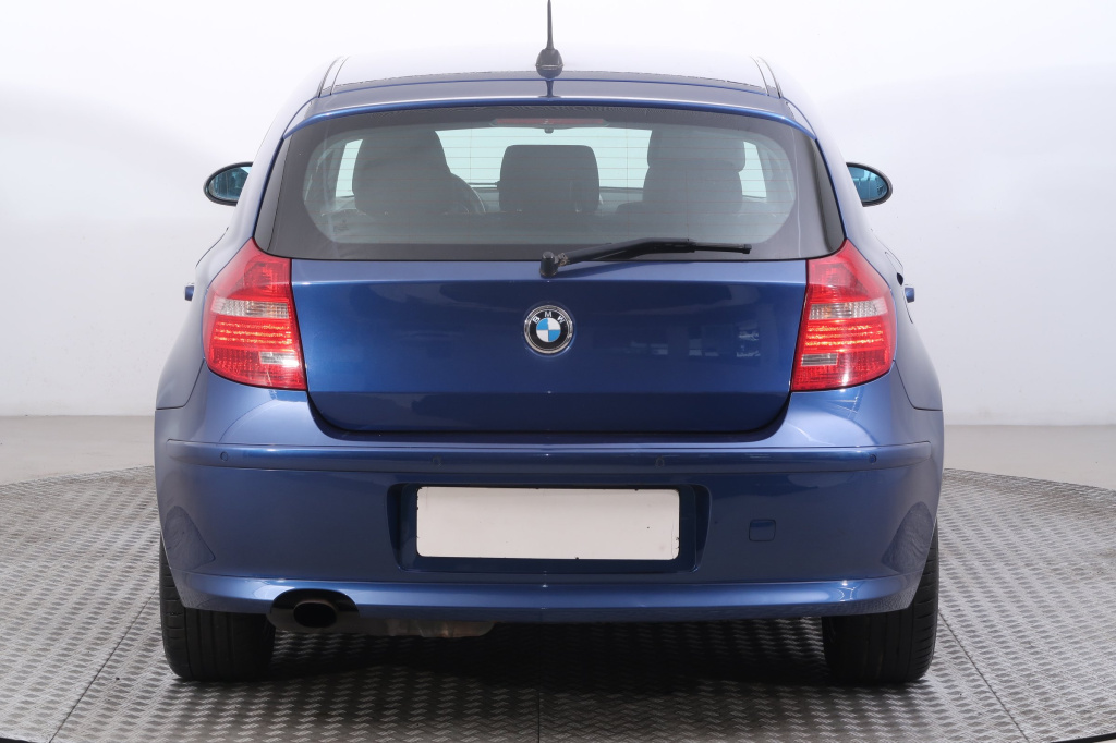 BMW 1
