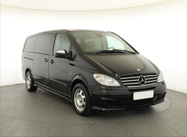 Mercedes-Benz Viano 2010