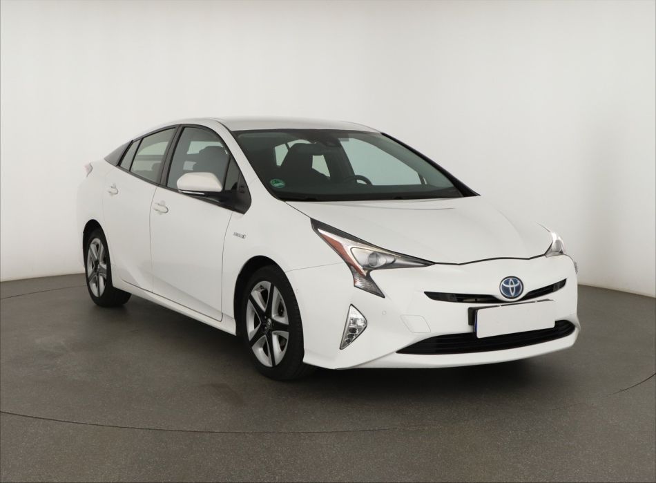 Toyota Prius - 2016