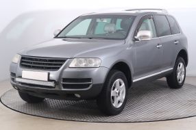 Volkswagen Touareg - 2004