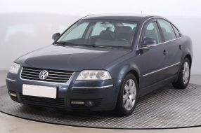Volkswagen Passat - 2004