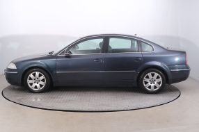 Volkswagen Passat - 2004
