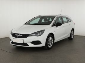 Opel Astra - 2021