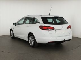 Opel Astra - 2021