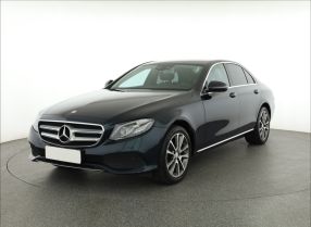 Mercedes-Benz E - 2016