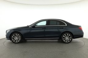 Mercedes-Benz E - 2016