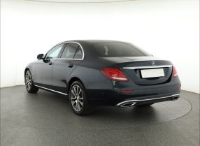 Mercedes-Benz E - 2016