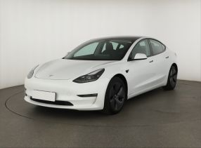 Tesla Model 3 - 2021