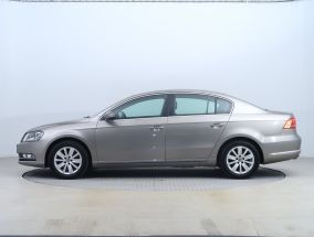 Volkswagen Passat - 2014