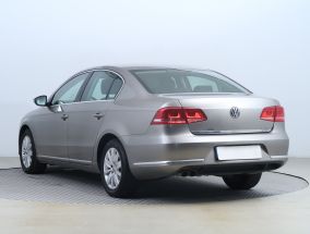 Volkswagen Passat - 2014