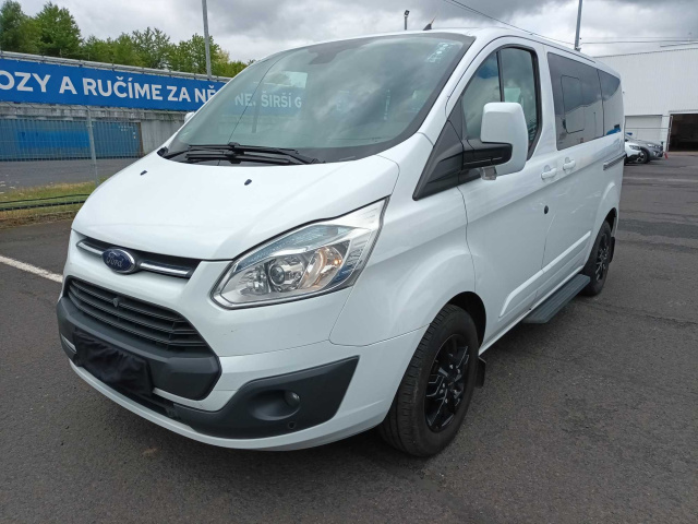 Ford Tourneo Custom 2013
