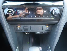 Toyota Yaris Cross - 2025