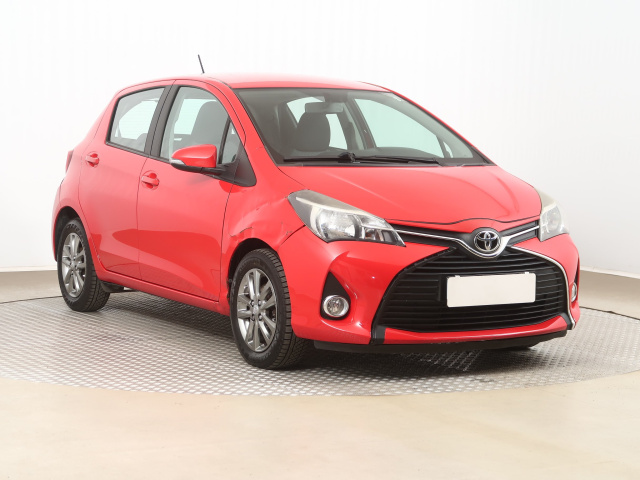 Toyota Yaris 2015