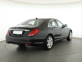 Mercedes-Benz S - 2016