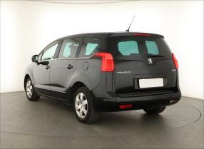 Peugeot 5008 - 2011