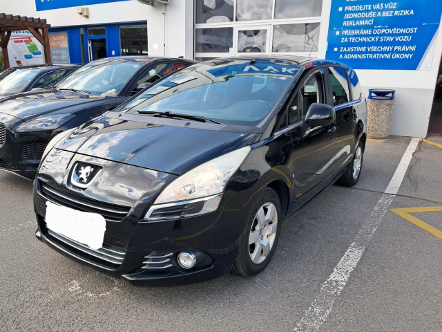 Peugeot 5008 2011
