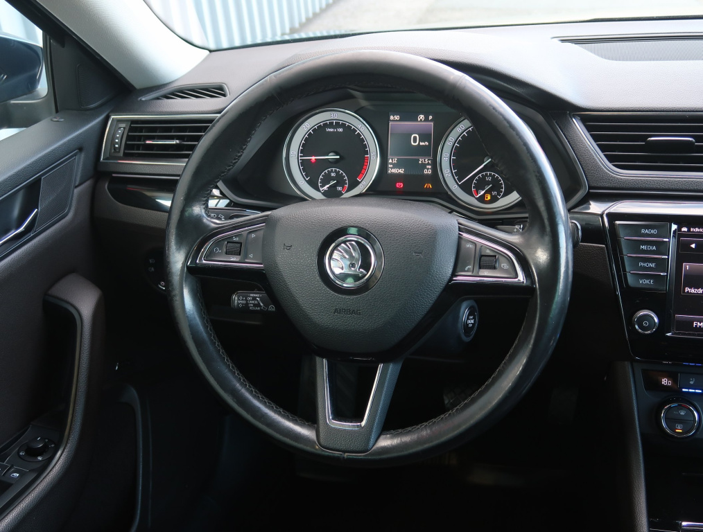 Škoda Superb