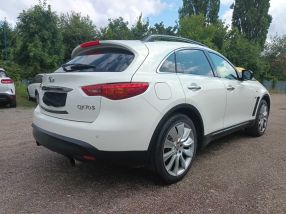 Infiniti QX70 - 2016