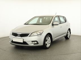 Kia Ceed - 2010