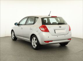 Kia Ceed - 2010