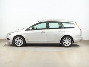Ford Focus - 2010